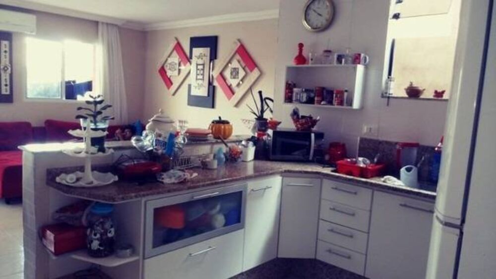 Casa à venda com 3 quartos, 175m² - Foto 4