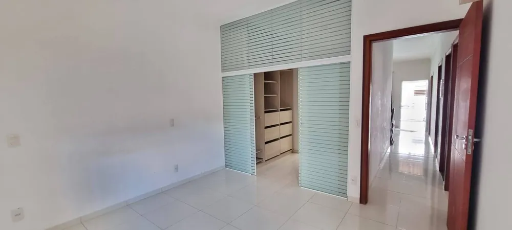 Casa, 3 quartos, 130 m² - Foto 2