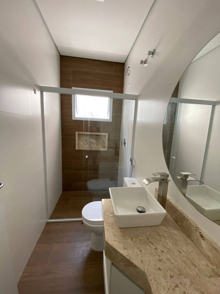 Casa, 3 quartos, 215 m² - Foto 2