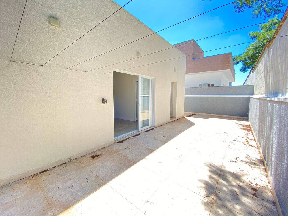Casa, 3 quartos, 215 m² - Foto 1