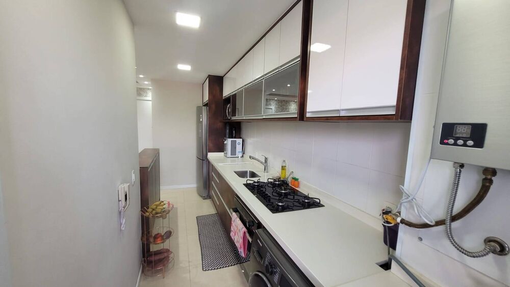 Apartamento à venda com 2 quartos, 67m² - Foto 3