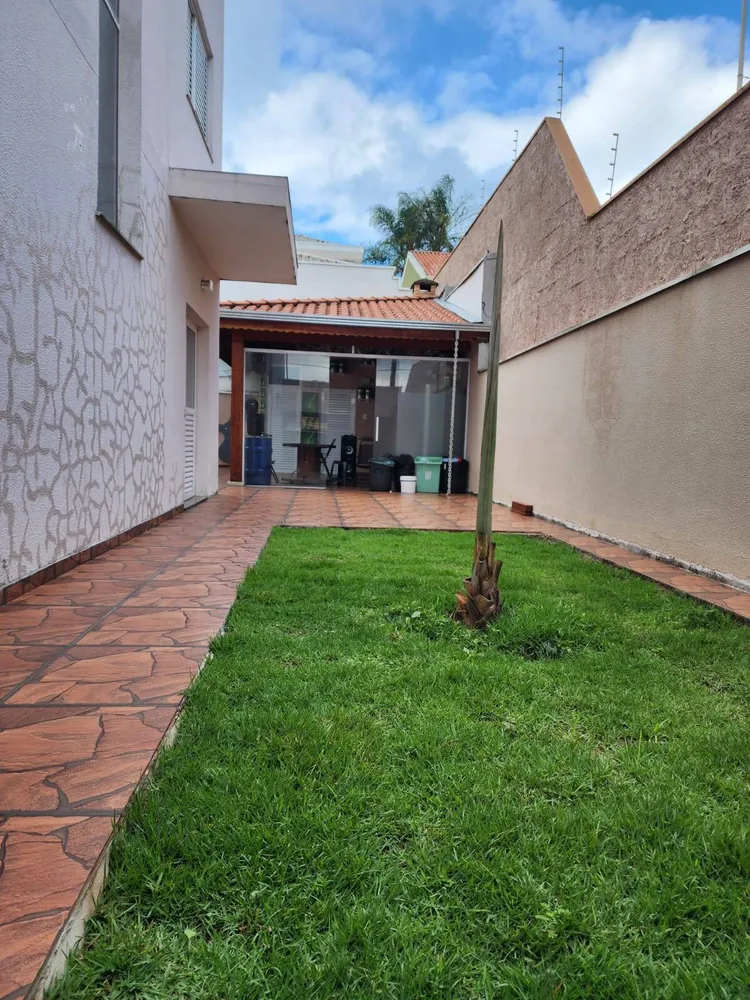 Casa, 3 quartos, 240 m² - Foto 12