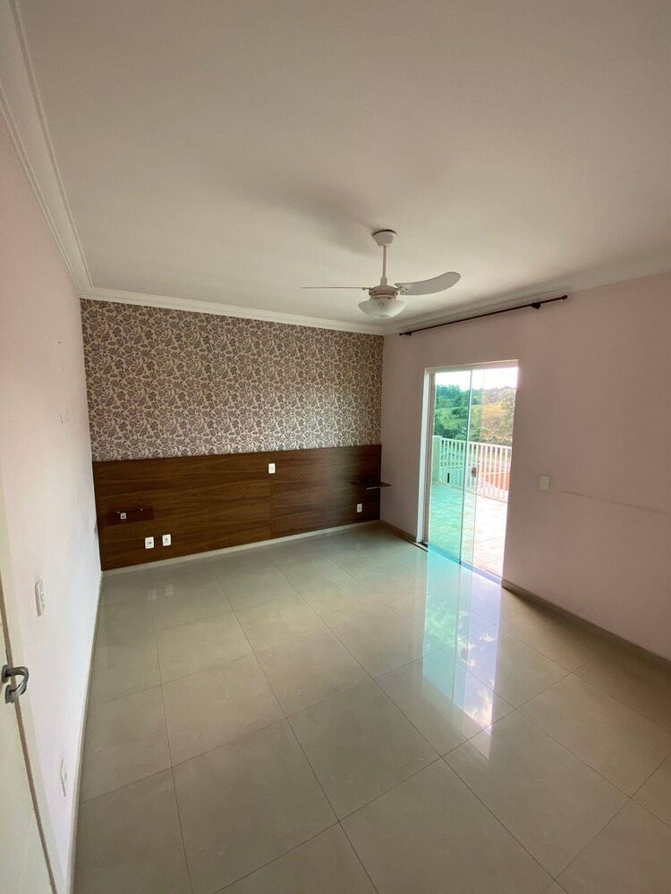 Sobrado, 3 quartos, 205 m² - Foto 1