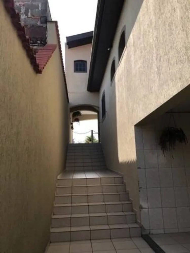 Casa, 3 quartos, 250 m² - Foto 15
