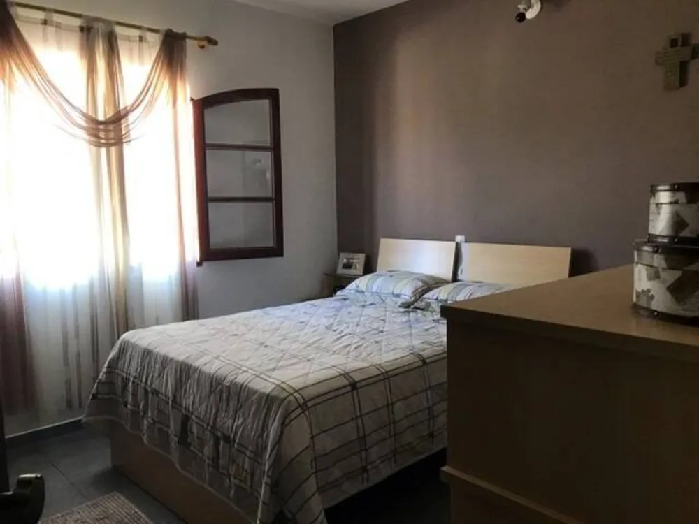 Casa, 3 quartos, 250 m² - Foto 9