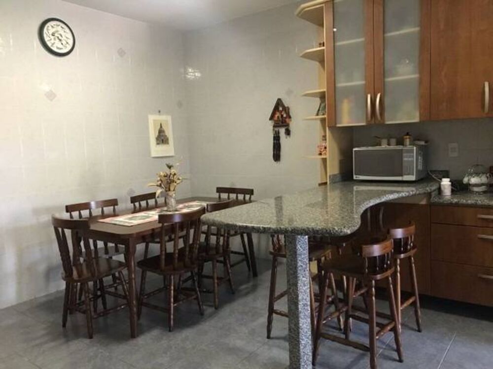 Casa, 3 quartos, 250 m² - Foto 3