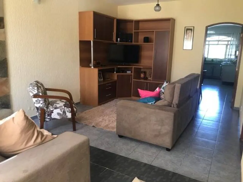 Casa, 3 quartos, 250 m² - Foto 3