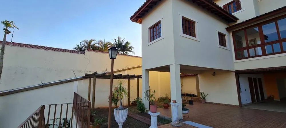 Casa de Condomínio - Foto 1