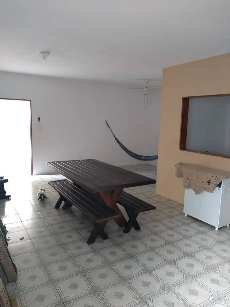Casa, 3 quartos, 250 m² - Foto 3