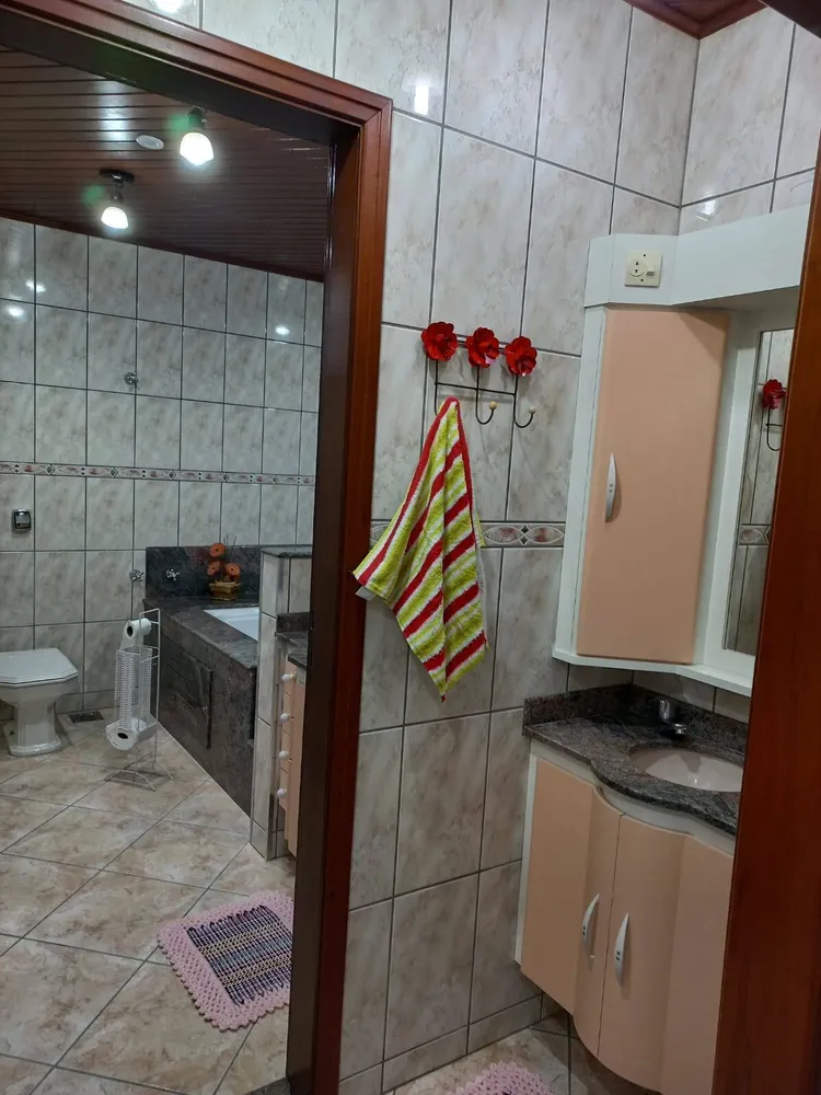 Sobrado, 5 quartos, 342 m² - Foto 2