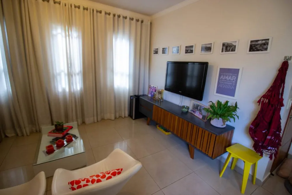 Casa, 3 quartos, 165 m² - Foto 1