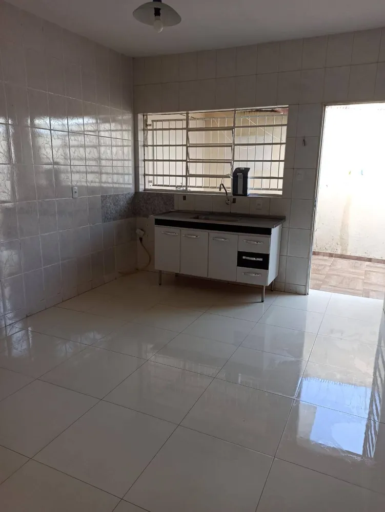 Casa, 4 quartos, 168 m² - Foto 4