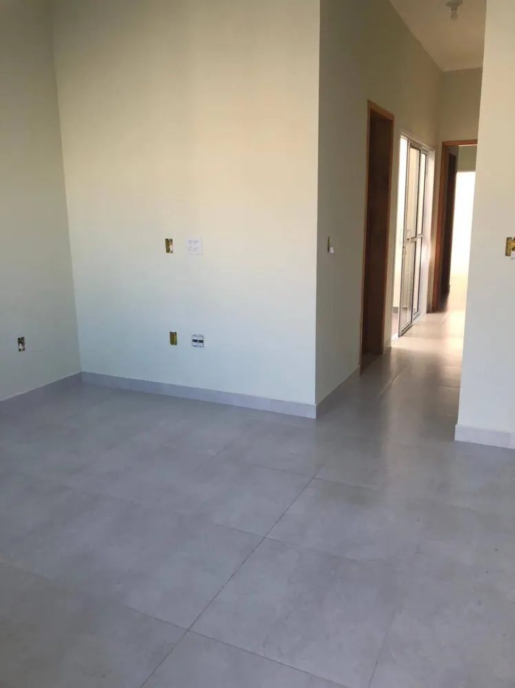 Casa, 3 quartos, 76 m² - Foto 2