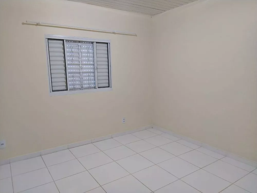 Casa à venda com 2 quartos, 91m² - Foto 5