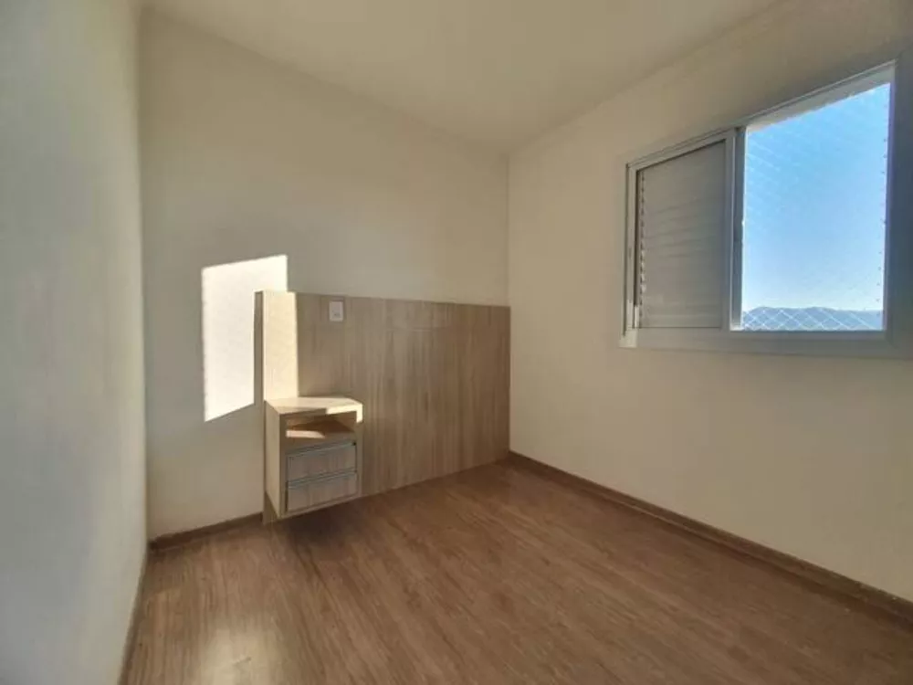 Apartamento à venda com 2 quartos, 49m² - Foto 9