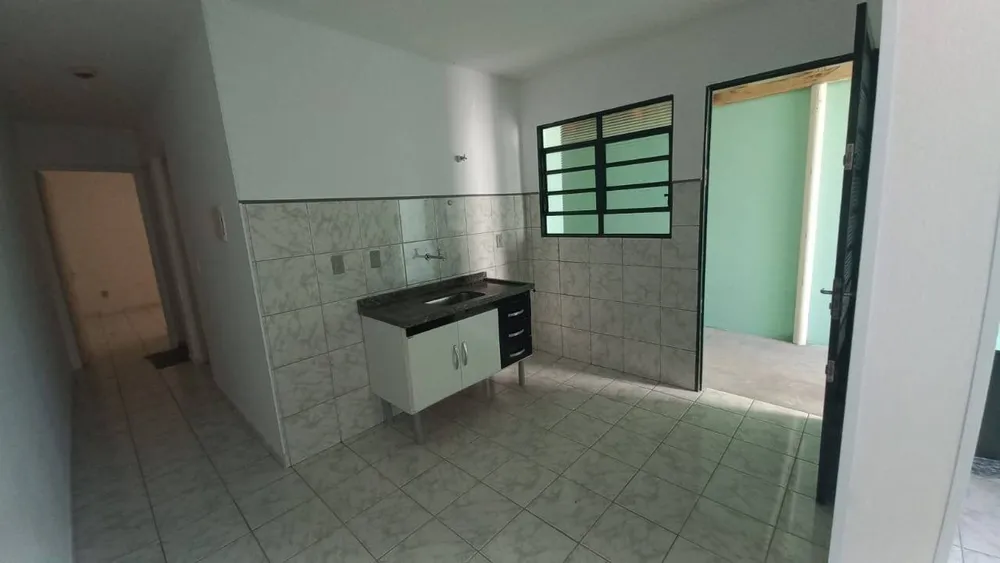 Casa, 2 quartos, 70 m² - Foto 1