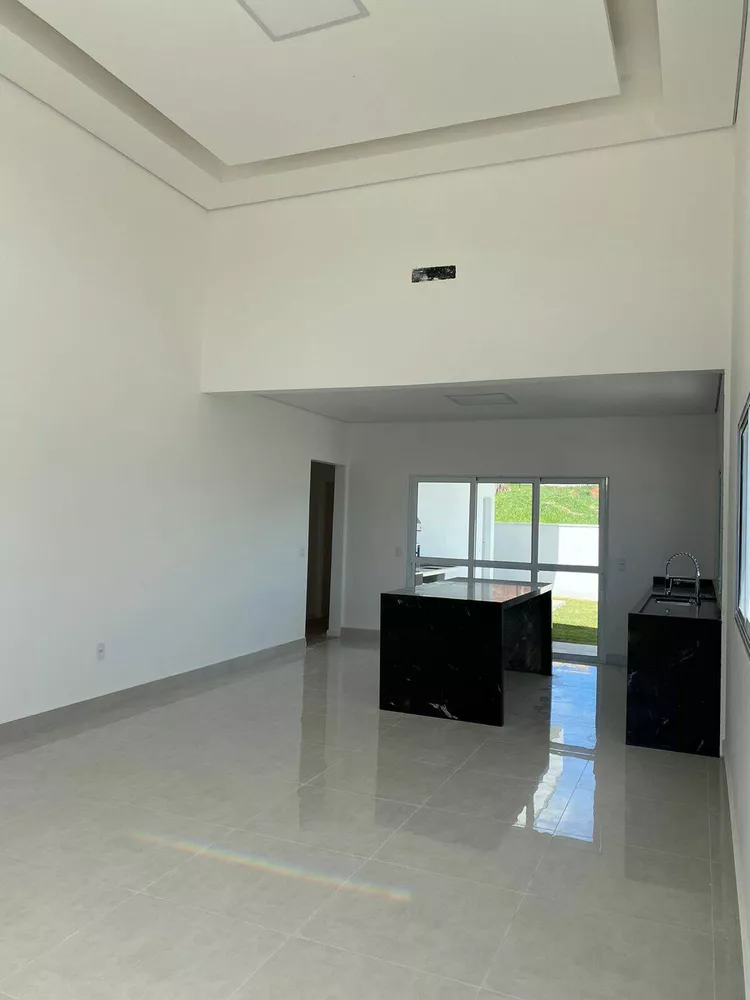 Casa de Condomínio à venda com 3 quartos, 150m² - Foto 4