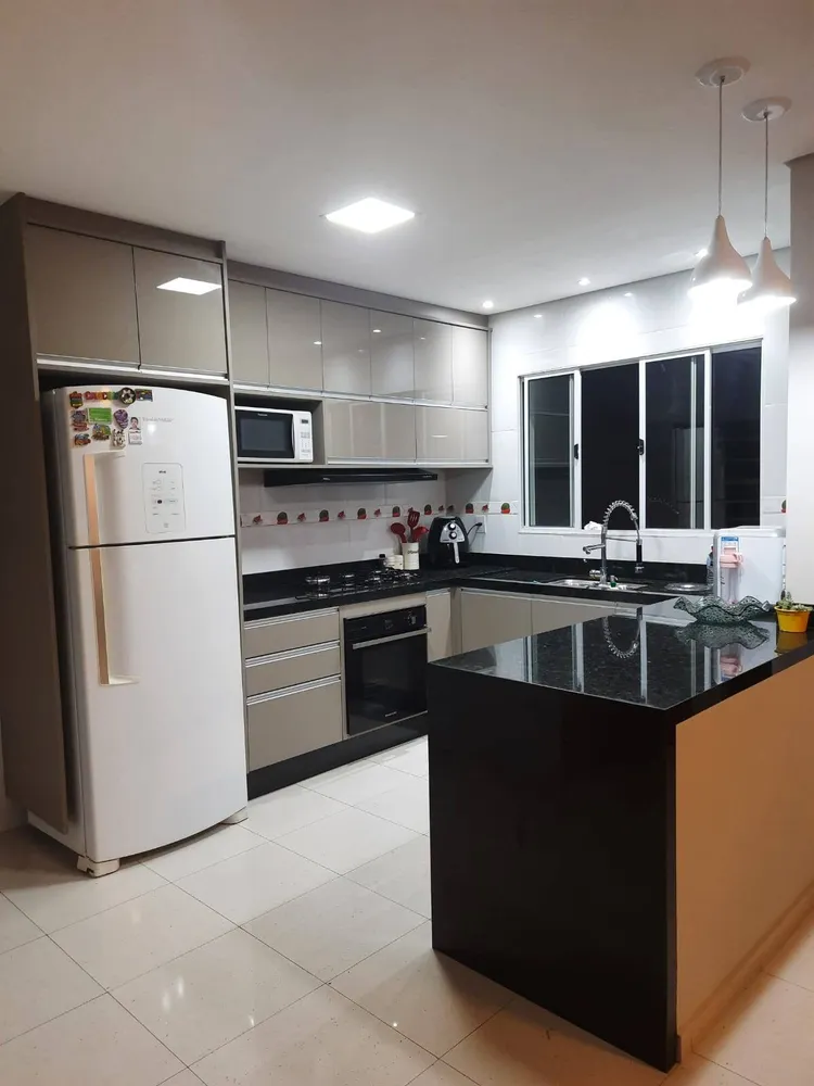Casa, 2 quartos, 136 m² - Foto 2