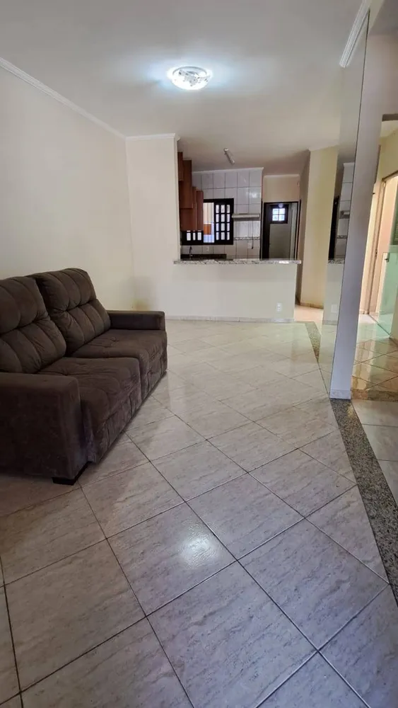 Casa, 3 quartos, 126 m² - Foto 1