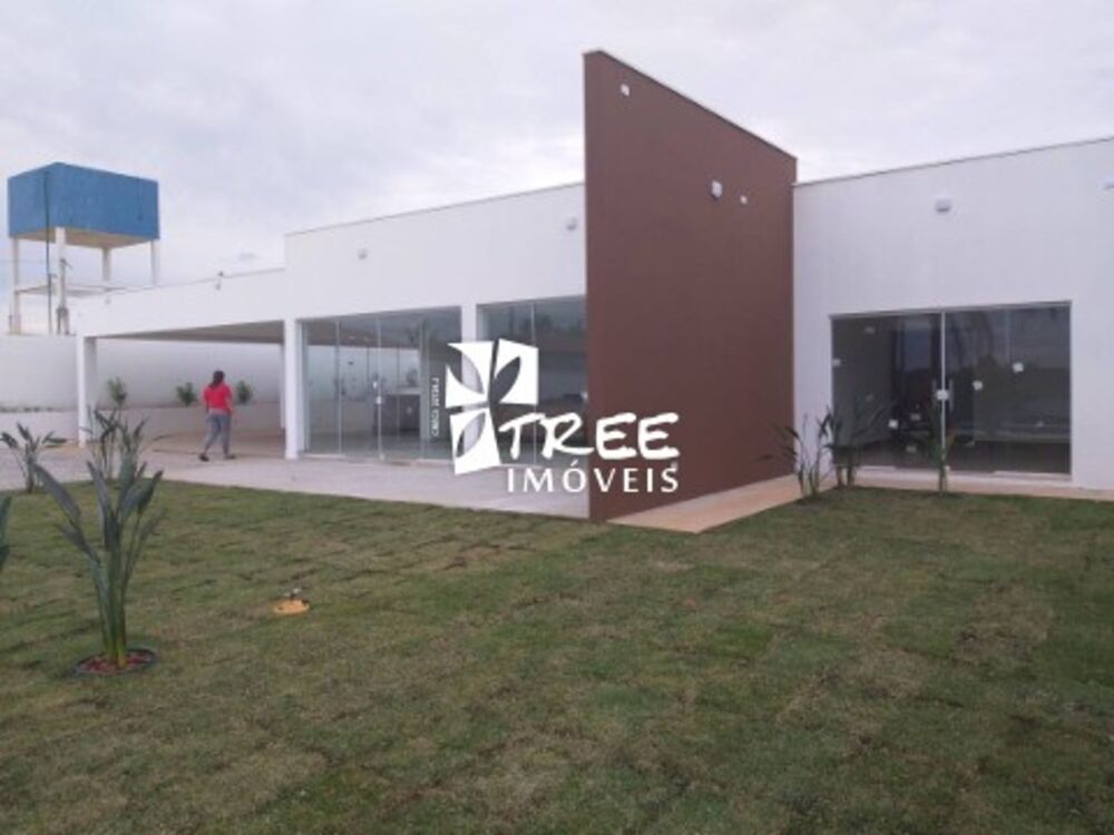 Casa à venda com 3 quartos, 260m² - Foto 2