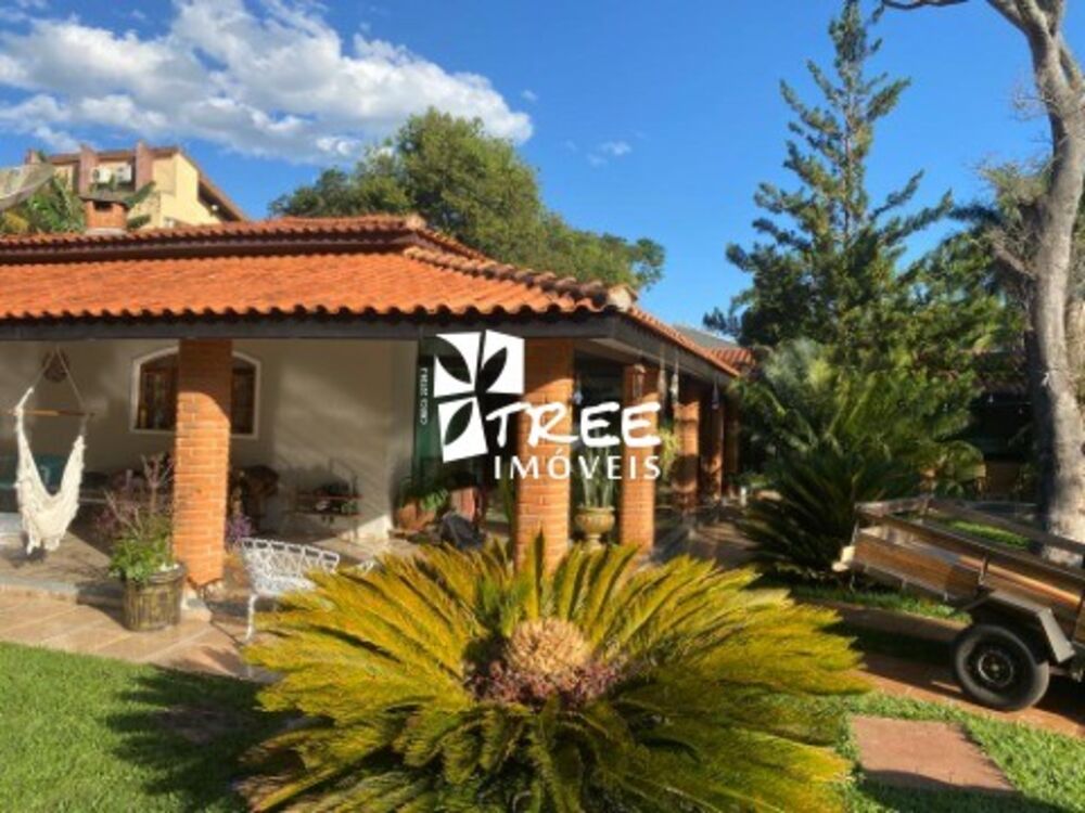 Chácara, 4 quartos, 1000 m² - Foto 1