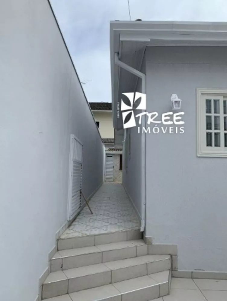 Casa, 3 quartos, 176 m² - Foto 2