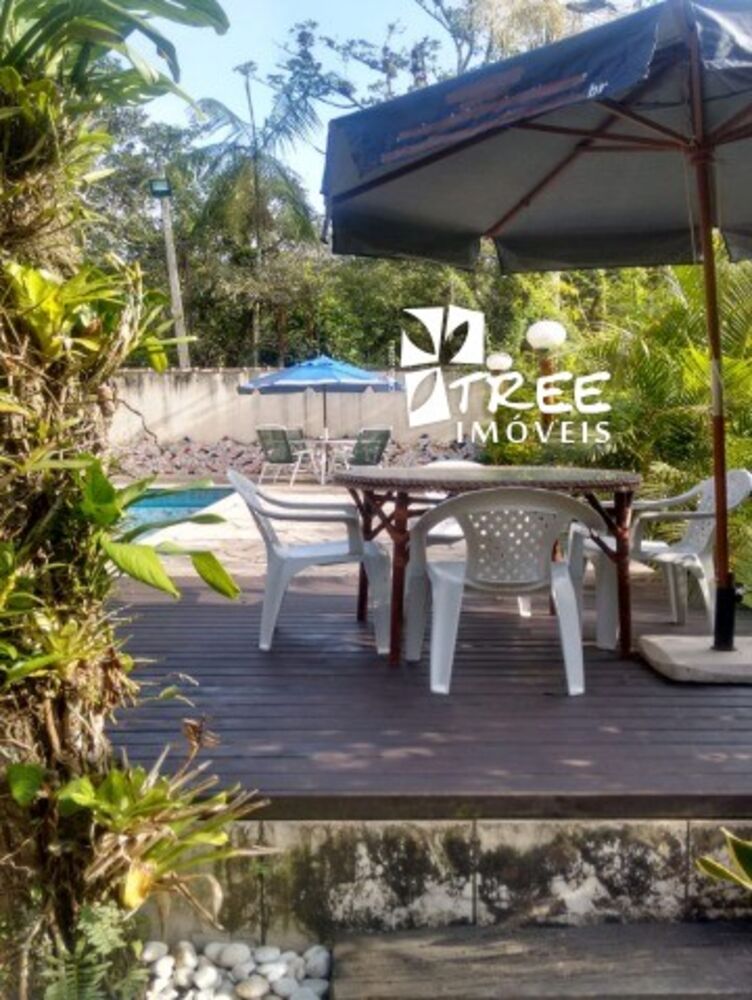 Chácara, 5 quartos, 2130 m² - Foto 1