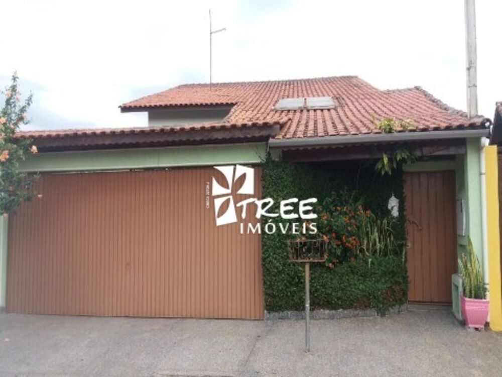 Casa, 3 quartos, 250 m² - Foto 1