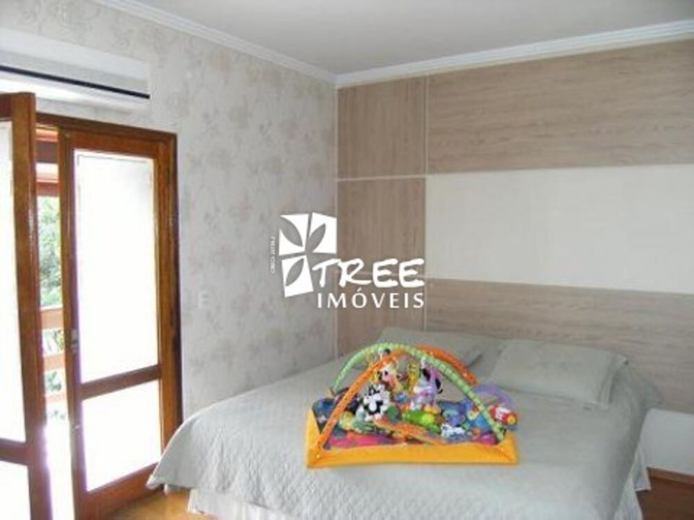 Casa, 3 quartos, 262 m² - Foto 4