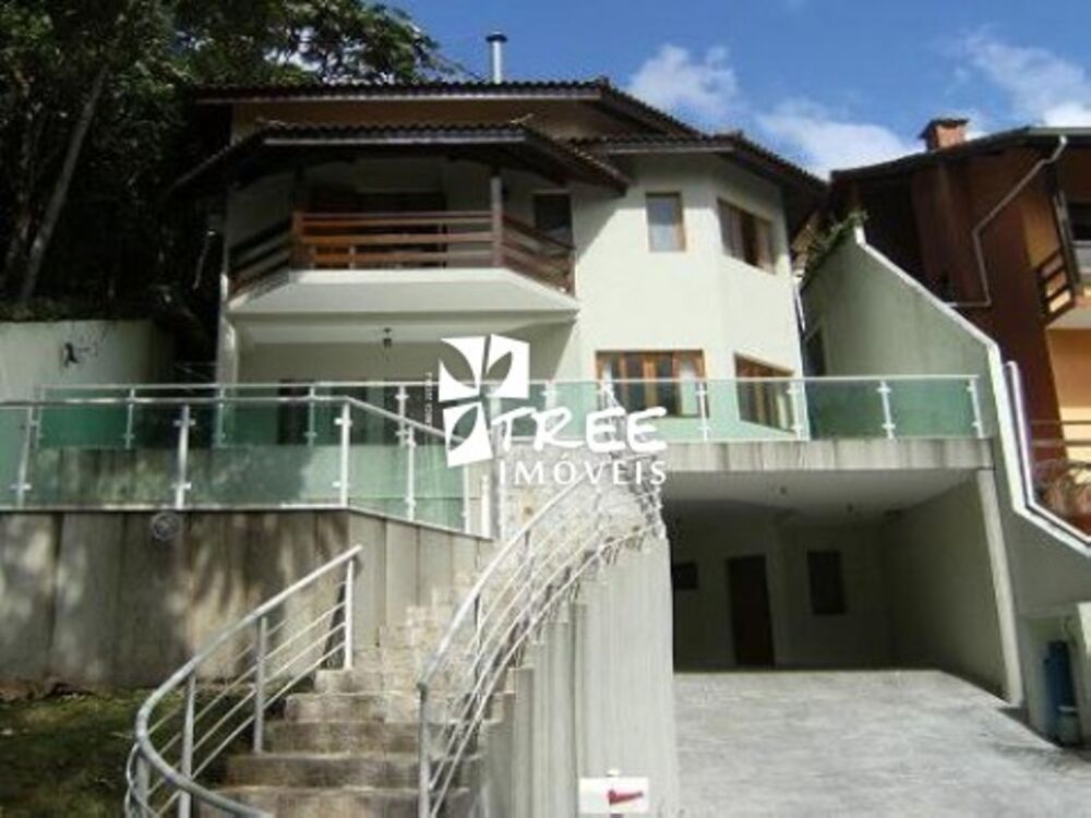 Casa, 3 quartos, 262 m² - Foto 1
