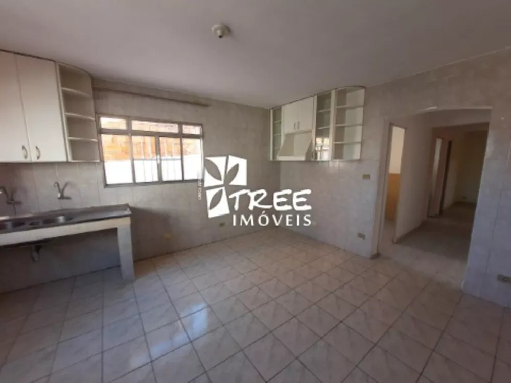 Casa à venda com 4 quartos, 176m² - Foto 4