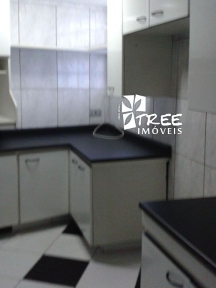 Casa à venda com 4 quartos, 140m² - Foto 8