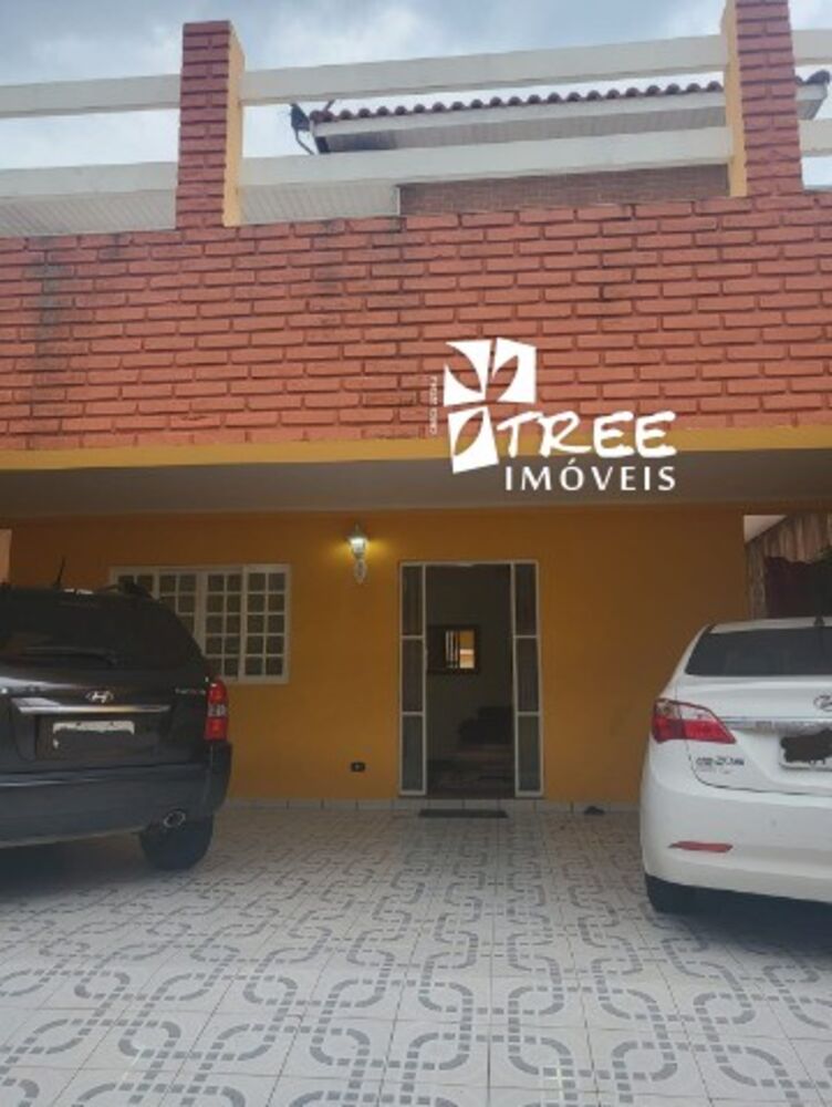 Casa à venda e aluguel com 3 quartos, 200m² - Foto 1