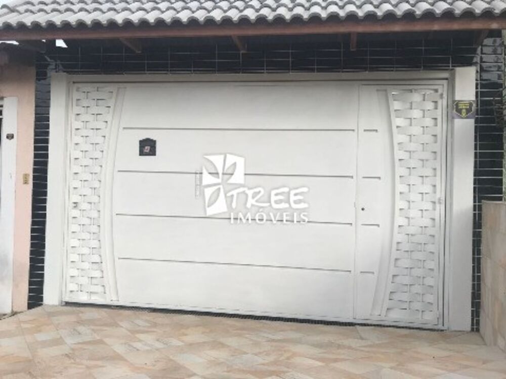 Casa à venda com 3 quartos, 180m² - Foto 1