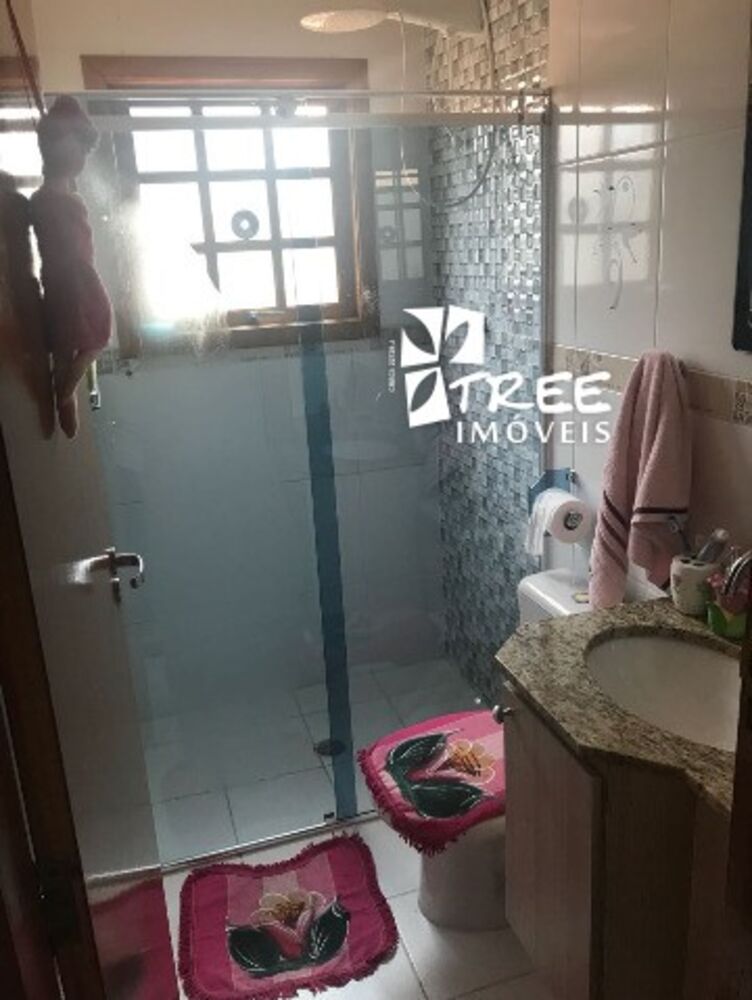 Casa à venda com 3 quartos, 180m² - Foto 3