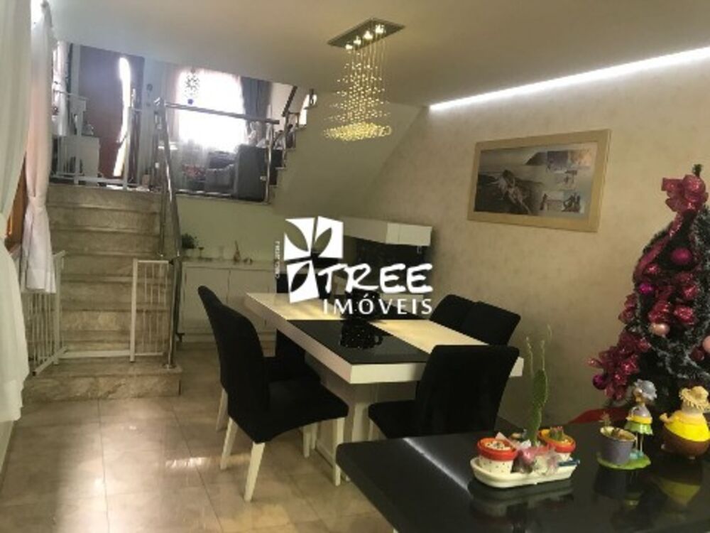 Casa à venda com 3 quartos, 180m² - Foto 6