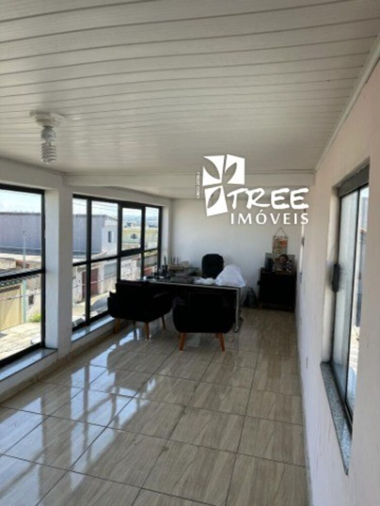 Casa, 2 quartos, 330 m² - Foto 1