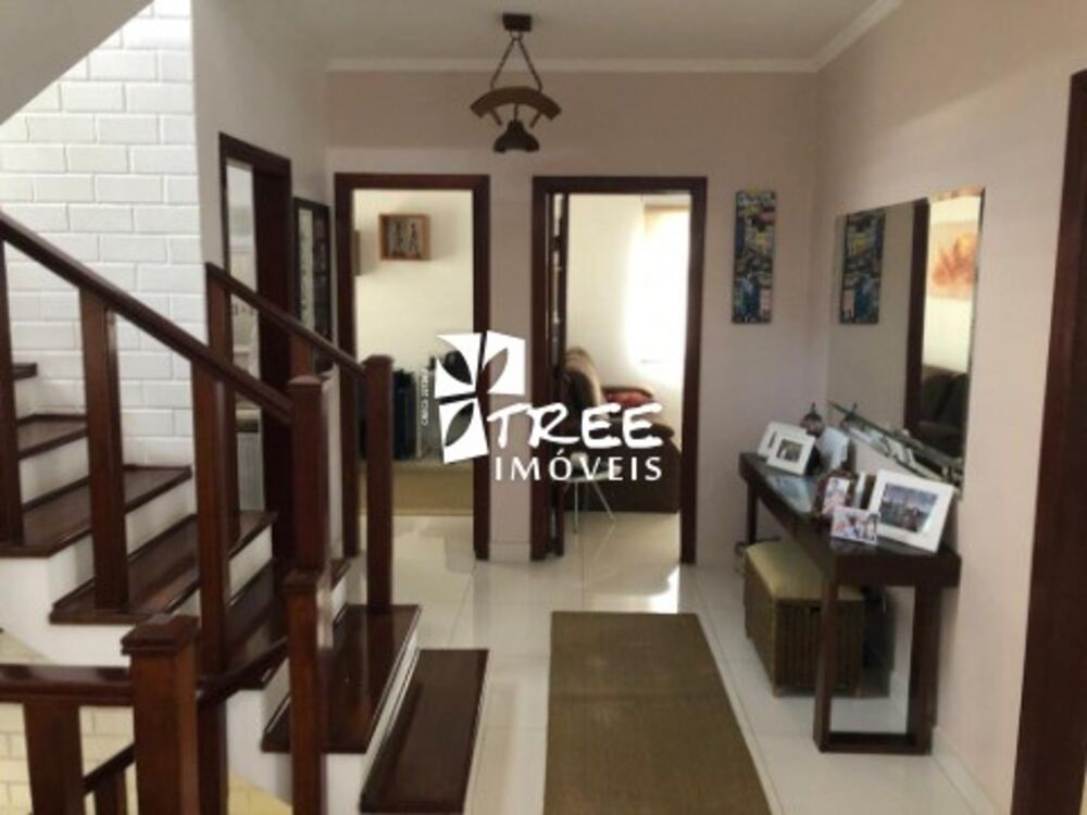 Casa, 3 quartos, 264 m² - Foto 2