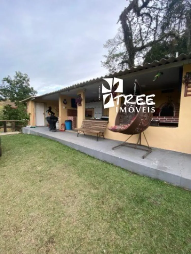 Chácara, 6 quartos, 3750 m² - Foto 1