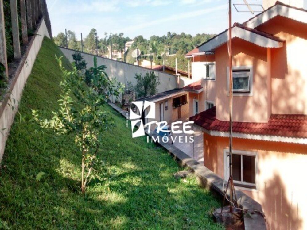 Casa à venda com 5 quartos, 570m² - Foto 2