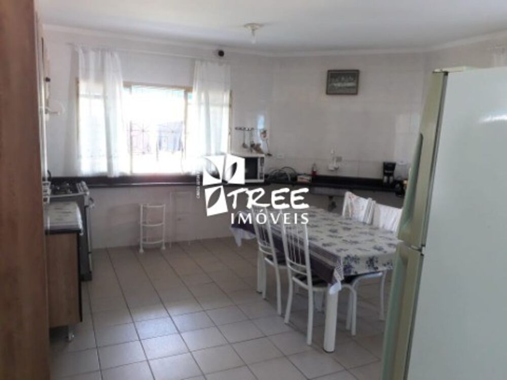 Chácara, 4 quartos, 4600 m² - Foto 2