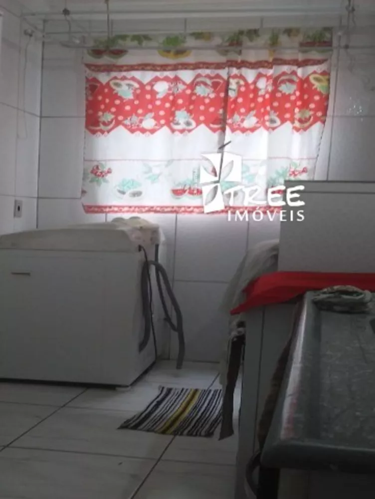 Apartamento à venda com 2 quartos, 50m² - Foto 4