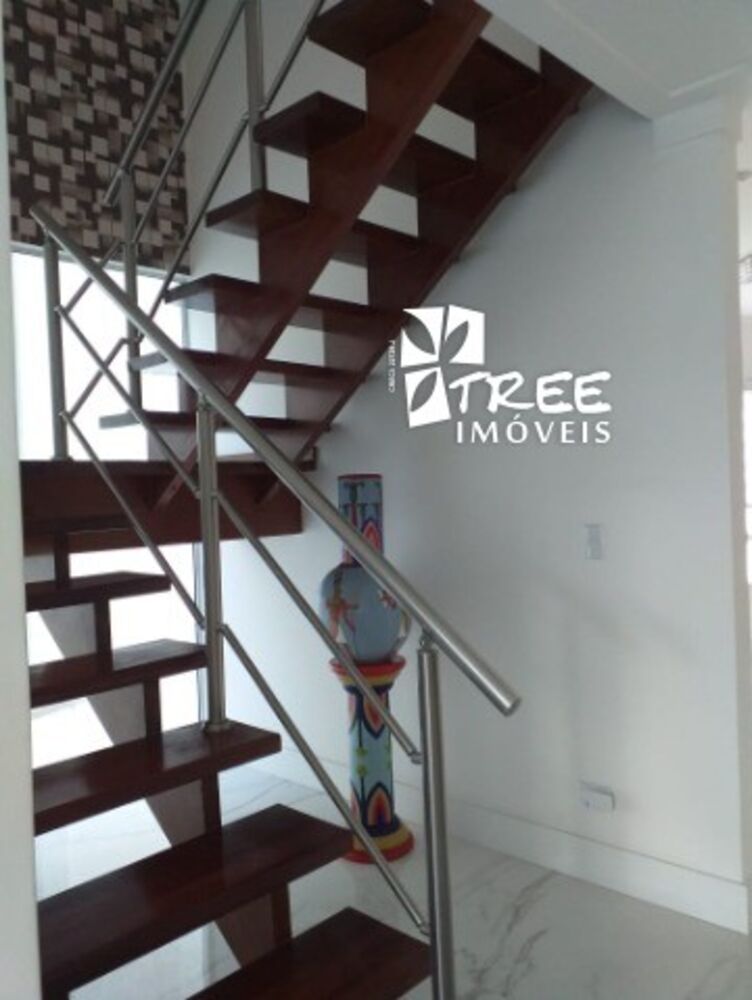 Casa, 3 quartos, 320 m² - Foto 46