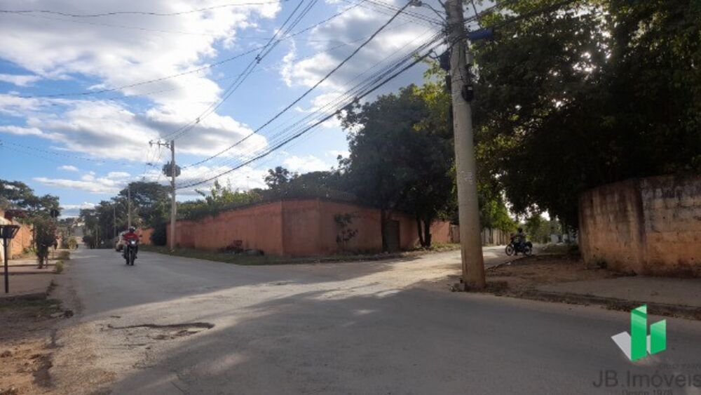 Casa à venda com 4 quartos - Foto 2