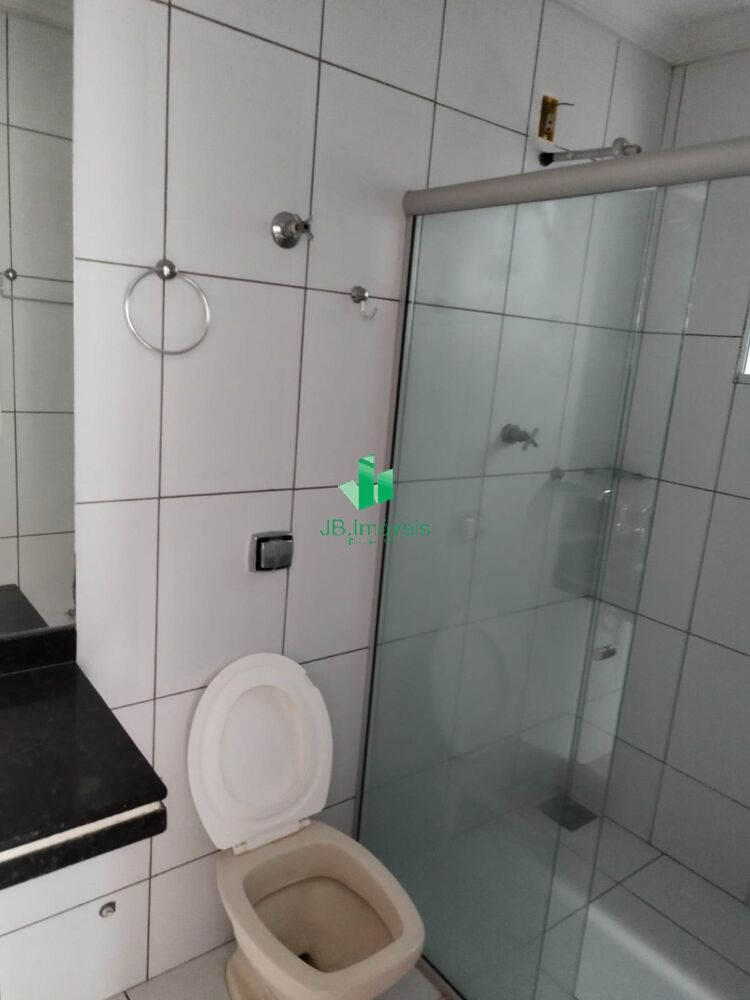 Apartamento para alugar com 2 quartos, 111m² - Foto 10