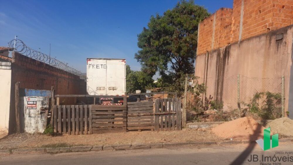 Terreno, 200 m² - Foto 2