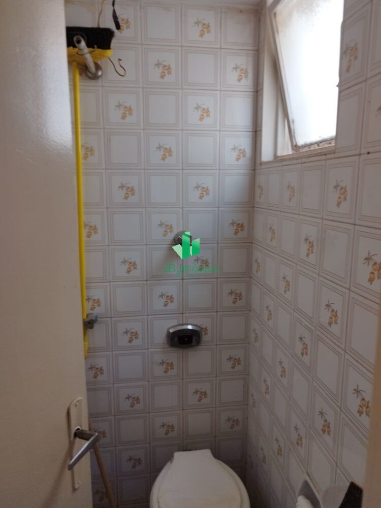 Apartamento para alugar com 3 quartos, 111m² - Foto 7
