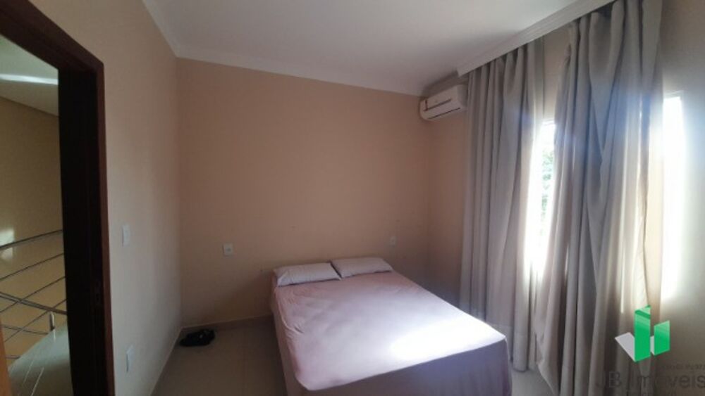 Casa à venda com 4 quartos, 300m² - Foto 9