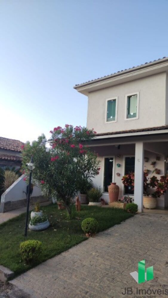 Casa à venda com 3 quartos - Foto 2