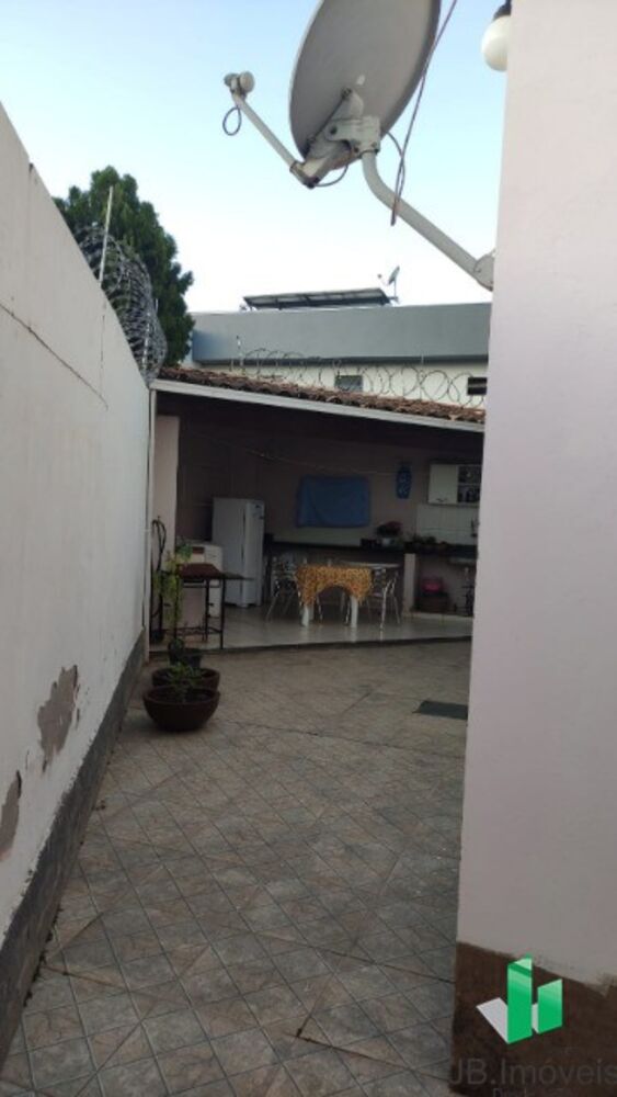 Casa à venda com 3 quartos - Foto 8